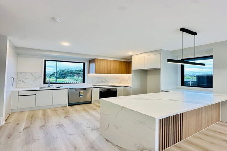 Photo of property in 57b Te Taruna Drive, Wainui, 0932