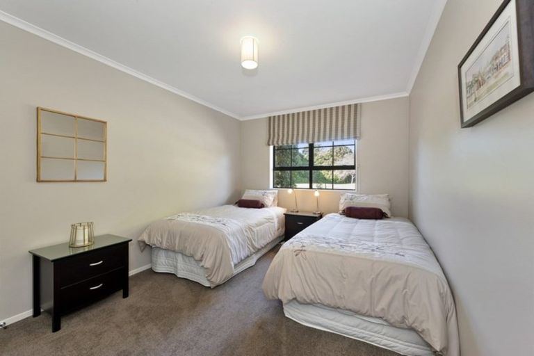 Photo of property in 5 Longwood Place, Harrowfield, Hamilton, 3210