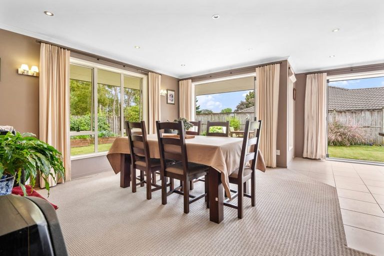 Photo of property in 61 Parkhaven Drive, Rosehill, Papakura, 2113