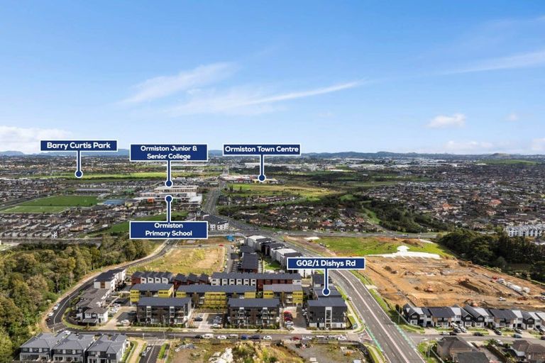 Photo of property in 2/1g Dishys Road, Flat Bush, Auckland, 2019