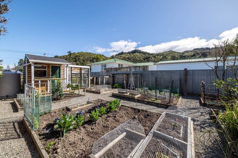 Photo of property in 79 Watt Street, Featherston, 5710