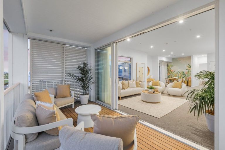 Photo of property in 195 Hibiscus Drive, Orewa, 0931