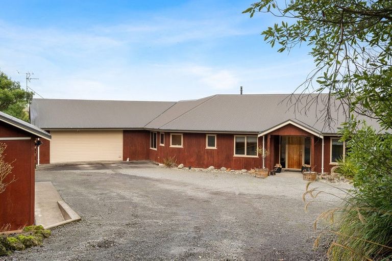 Photo of property in 33 Nikau Heights, Lansdowne, Masterton, 5810