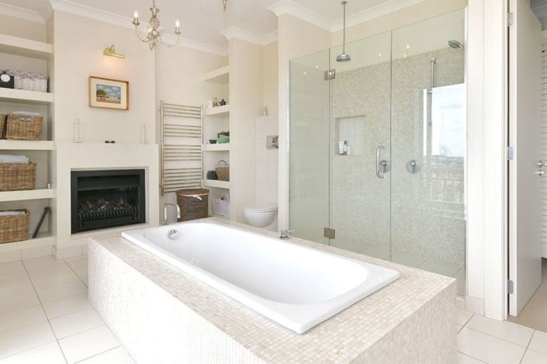 Photo of property in 295 Pinecrest Drive, Gulf Harbour, Whangaparaoa, 0930