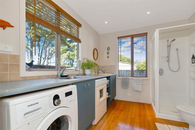 Photo of property in 41 Chamberlain Avenue, Amberley, 7481