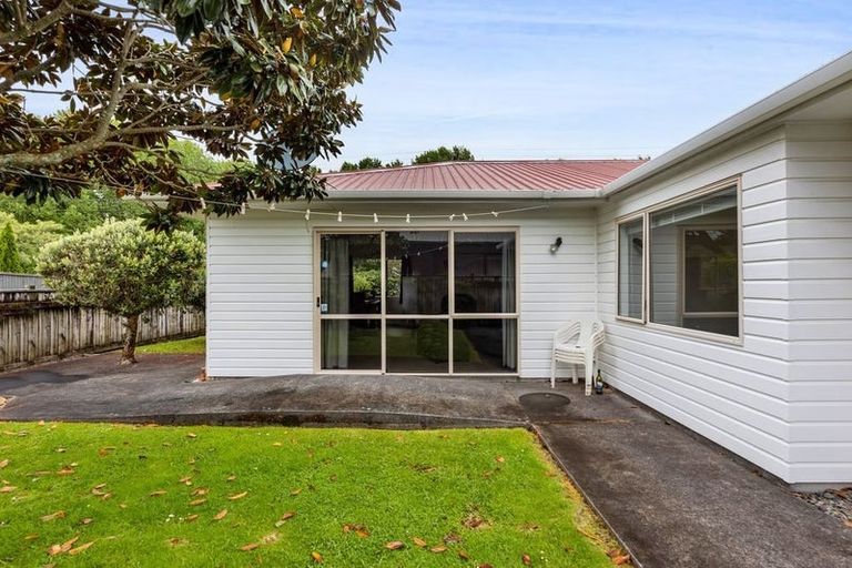 Photo of property in 122 Clawton Street, Westown, New Plymouth, 4310