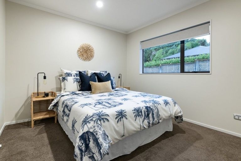 Photo of property in 14 Tarn Close, Pyes Pa, Tauranga, 3112