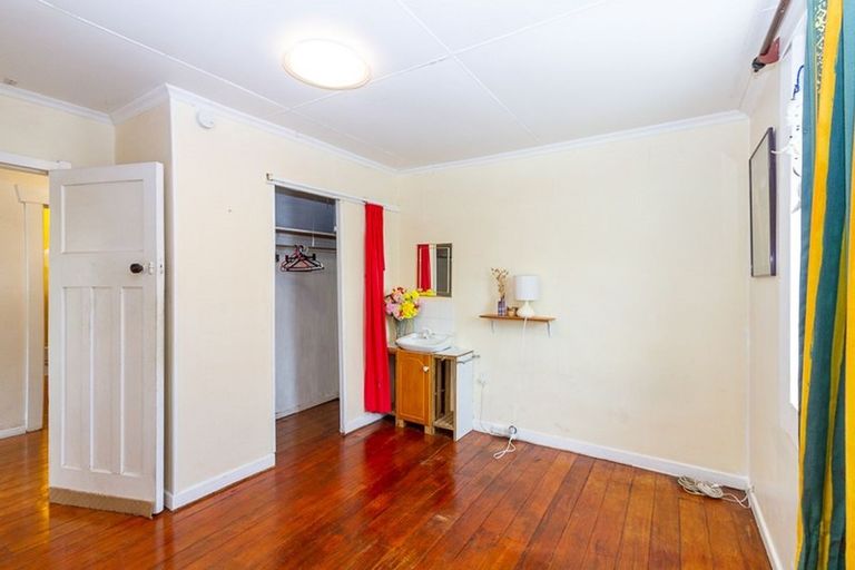 Photo of property in 20 Lyndhurst Street, Takaro, Palmerston North, 4412