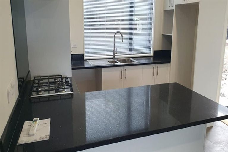 Photo of property in 21c Andrew Road, Howick, Auckland, 2010