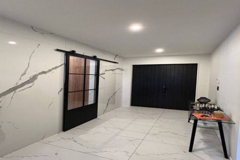 Photo of property in 3 Wyon Way, Flat Bush, Auckland, 2016