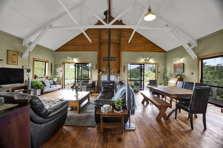 Photo of property in 172 Whakamara Road, Manutahi, Hawera, 4672