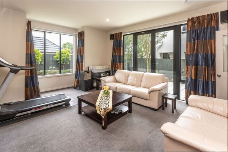 Photo of property in 79b Totara Street, Fendalton, Christchurch, 8041