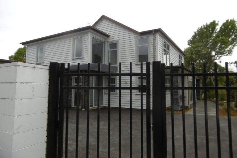 Photo of property in 53a Kotare Street, Fendalton, Christchurch, 8041