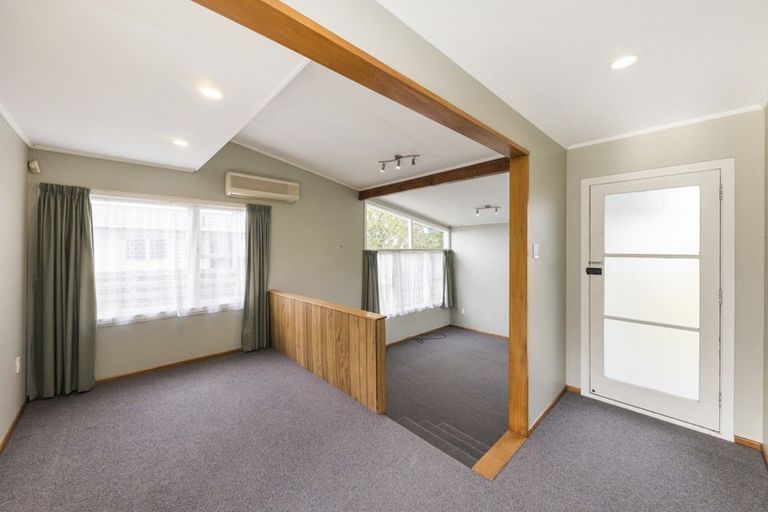 Photo of property in 88 Apollo Parade, Milson, Palmerston North, 4414