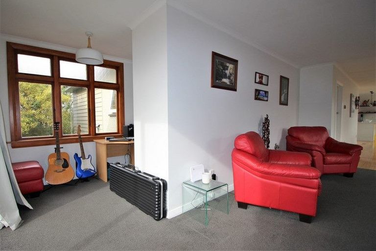 Photo of property in 37 Newcastle Street, Clyde, 9330