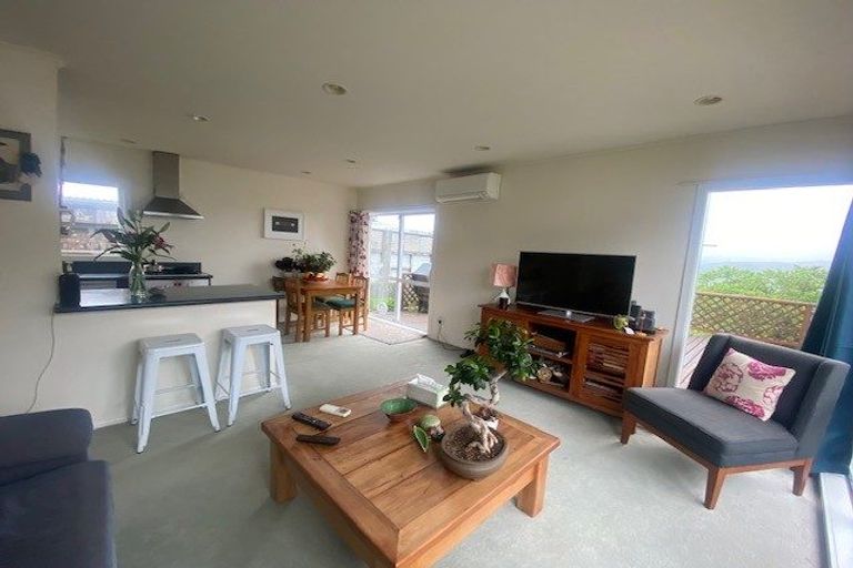 Photo of property in 18 Buckley Road, Southgate, Wellington, 6023