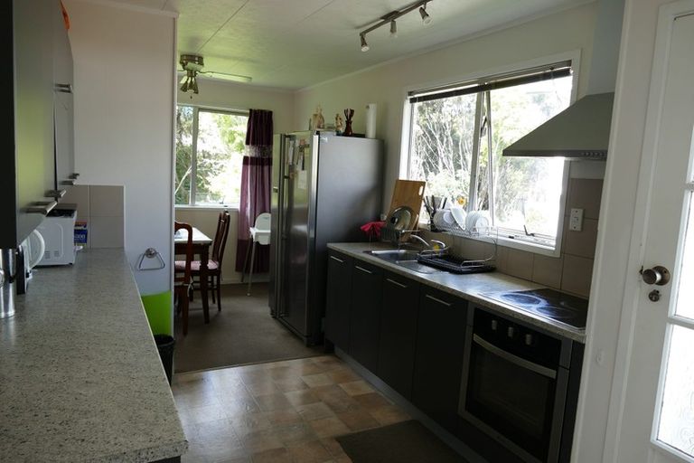 Photo of property in 51 Lynn Road, Bayview, Auckland, 0629