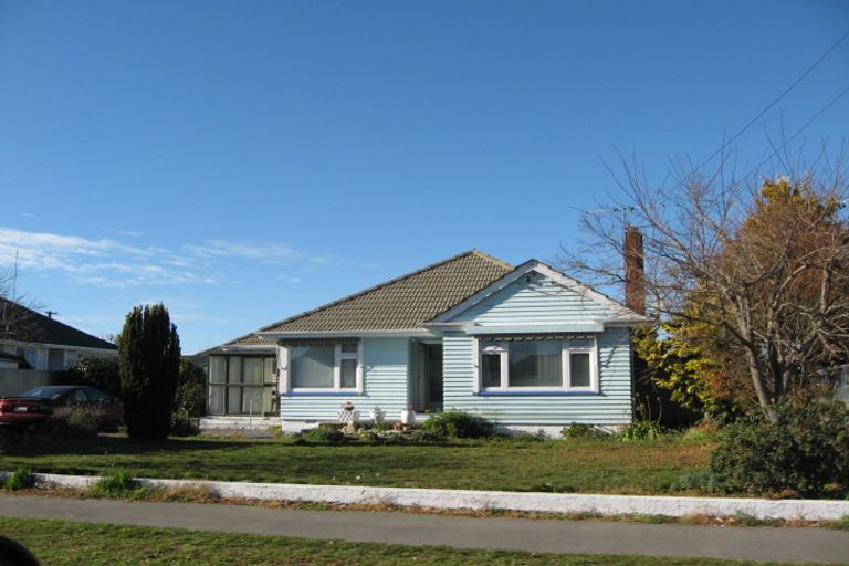 Photo of property in 70 Wattle Drive, New Brighton, Christchurch, 8083