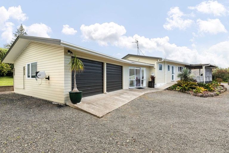 Photo of property in 1 Nathan Place, Athenree, Katikati, 3177