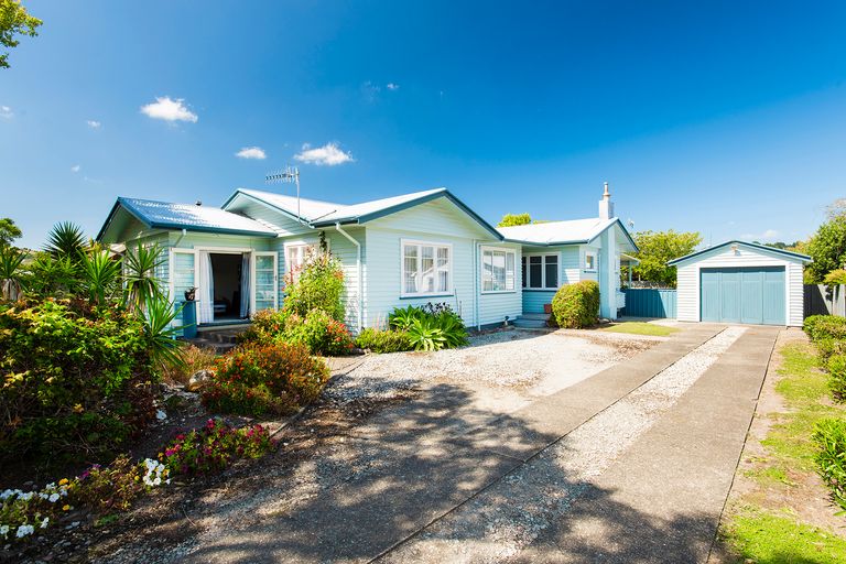 Photo of property in 45 Wildish Street, Outer Kaiti, Gisborne, 4010