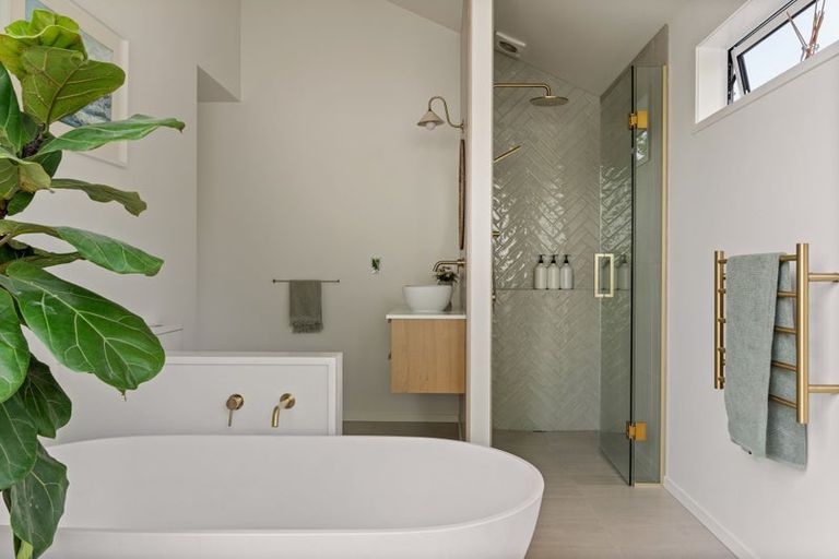 Photo of property in 157 Harris Street, Inner Kaiti, Gisborne, 4010