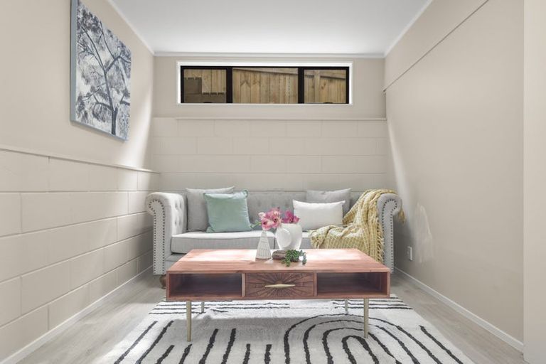 Photo of property in 47 Amorino Drive, Red Beach, 0932