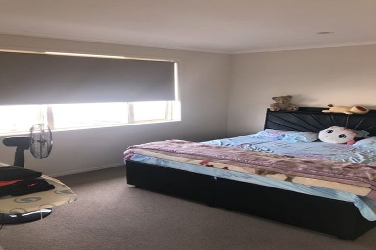 Photo of property in 5 Akeake Lane, Manurewa, Auckland, 2102