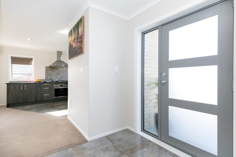 Photo of property in 22 Patatee Terrace, Baverstock, Hamilton, 3200