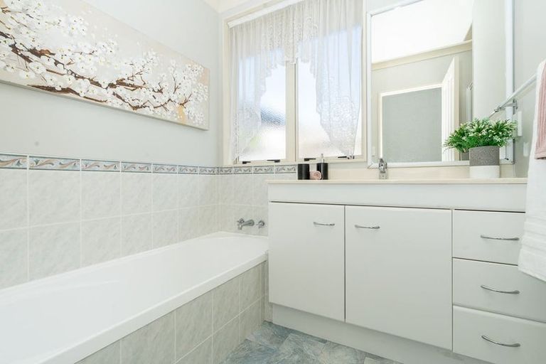 Photo of property in 5 Ruby Court, Chartwell, Hamilton, 3210