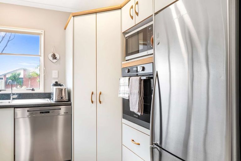 Photo of property in 26 Duggan Drive, Owhata, Rotorua, 3010