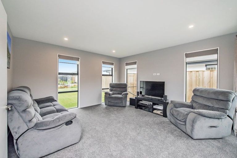 Photo of property in 29 Te Kanawa Lane, Rolleston, 7615