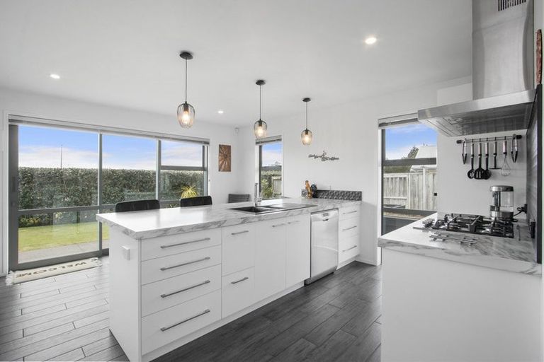 Photo of property in 18 Nolan Place, Katikati, 3129