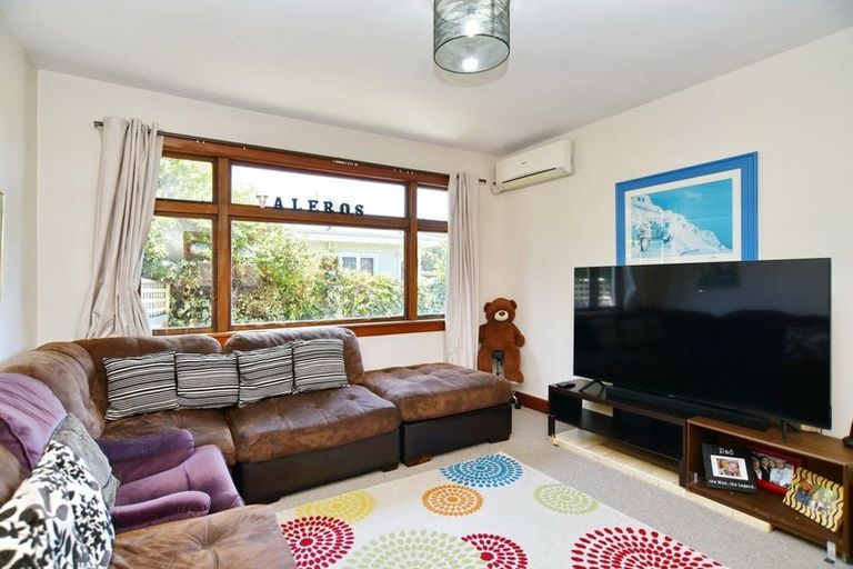 Photo of property in 36 Vagues Road, Northcote, Christchurch, 8052