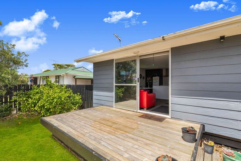 Photo of property in 45 Kaiwaka Road, Waiuku, 2123