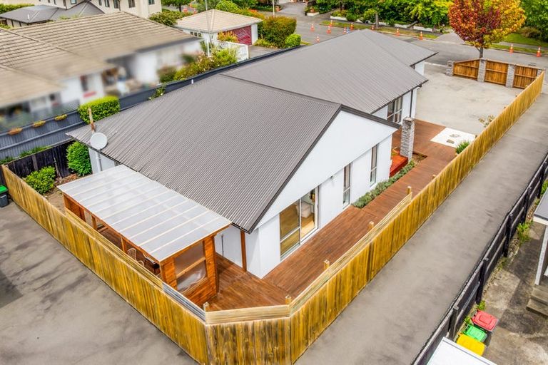 Photo of property in 6 Westburn Terrace, Burnside, Christchurch, 8041