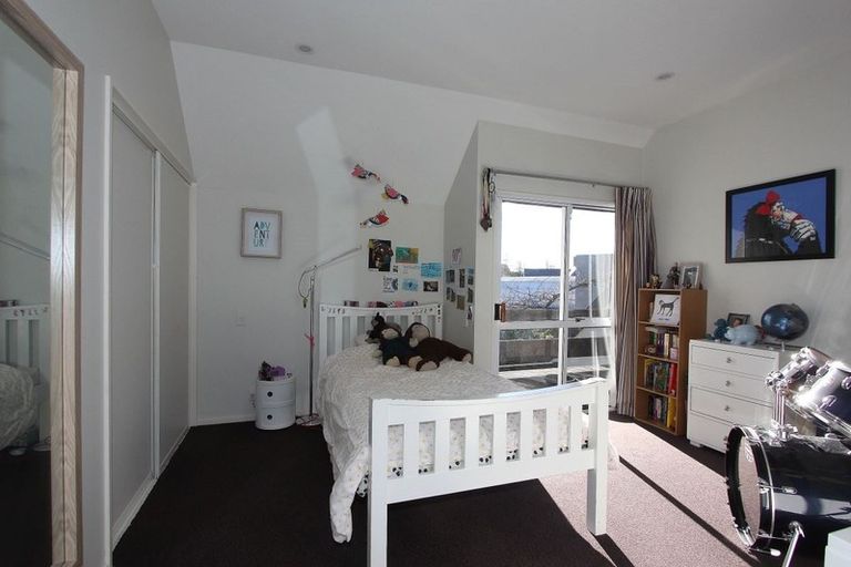 Photo of property in 11 Oregon Place, Burwood, Christchurch, 8061