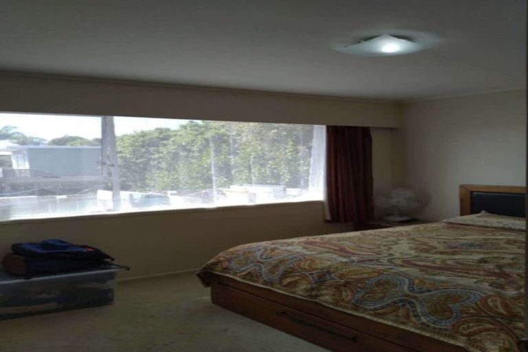 Photo of property in 2/70 Hattaway Avenue, Bucklands Beach, Auckland, 2012