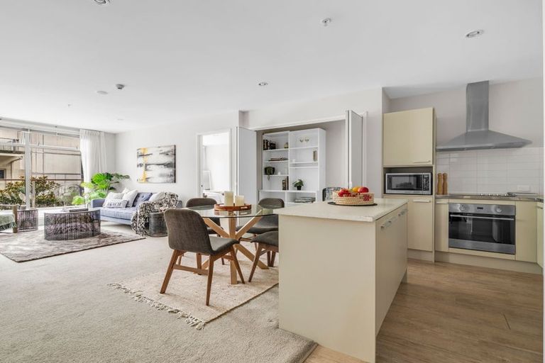 Photo of property in Norfolk Apartments, 109/19 Bute Road, Browns Bay, Auckland, 0630