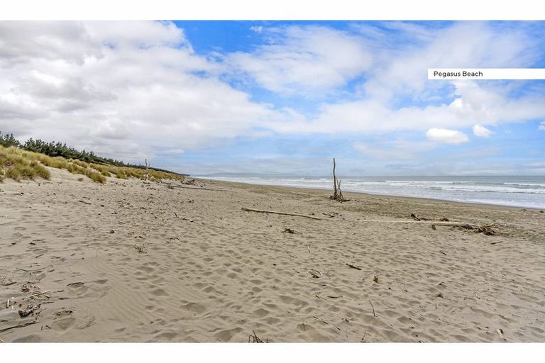 Photo of property in 77 Tiritiri Moana Drive, Pegasus, 7612