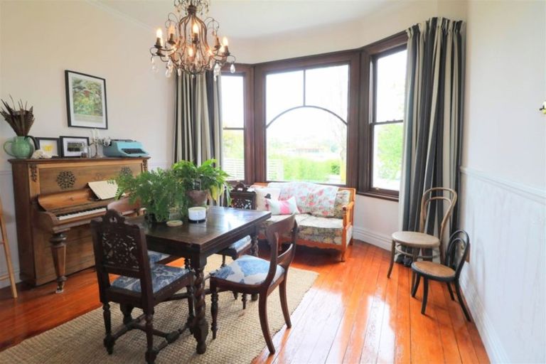 Photo of property in 10 Te Weka Street, Maori Hill, Timaru, 7910