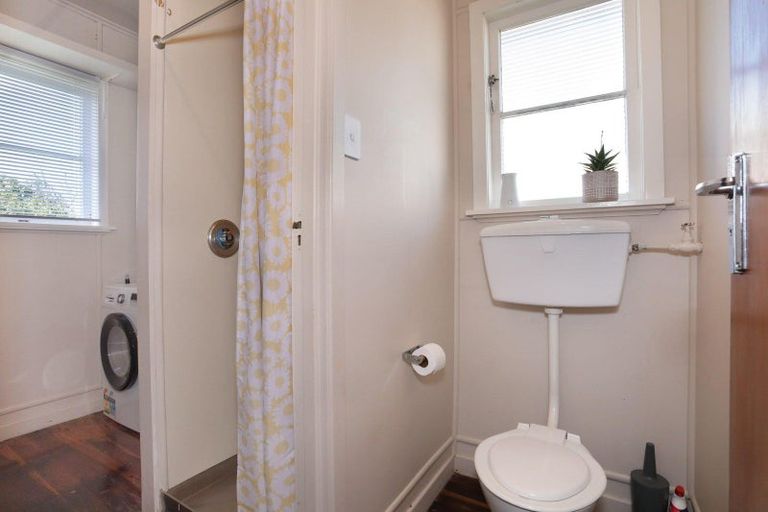 Photo of property in 11 Totara Street, Marton, 4710