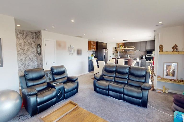 Photo of property in 77 Freedom Drive, Kelvin Grove, Palmerston North, 4414