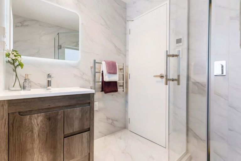 Photo of property in 172a Aviemore Drive, Highland Park, Auckland, 2010