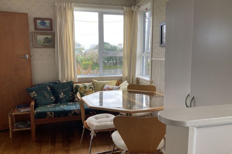 Photo of property in 32 Watene Crescent, Waitara, 4320