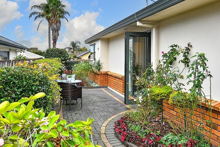 Photo of property in 2a Dan Bryant Place, Pukekohe, 2120
