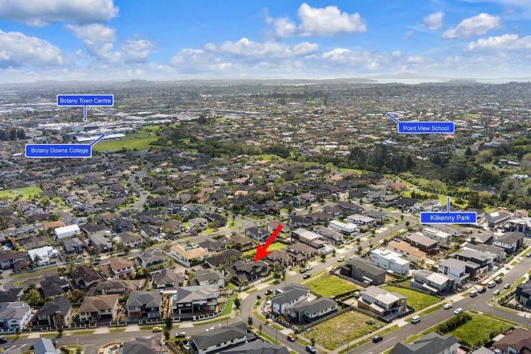 Photo of property in 39 Armstrong Farm Drive, East Tamaki Heights, Auckland, 2016