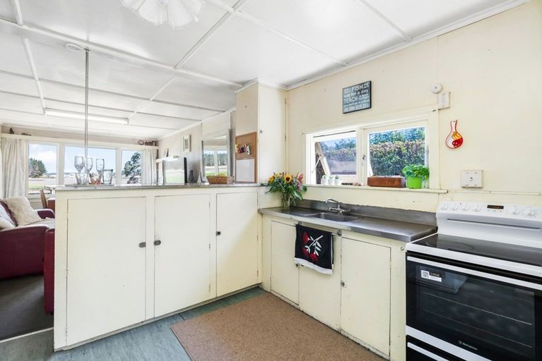 Photo of property in 2179 Whananaki North Road, Whananaki, Hikurangi, 0181