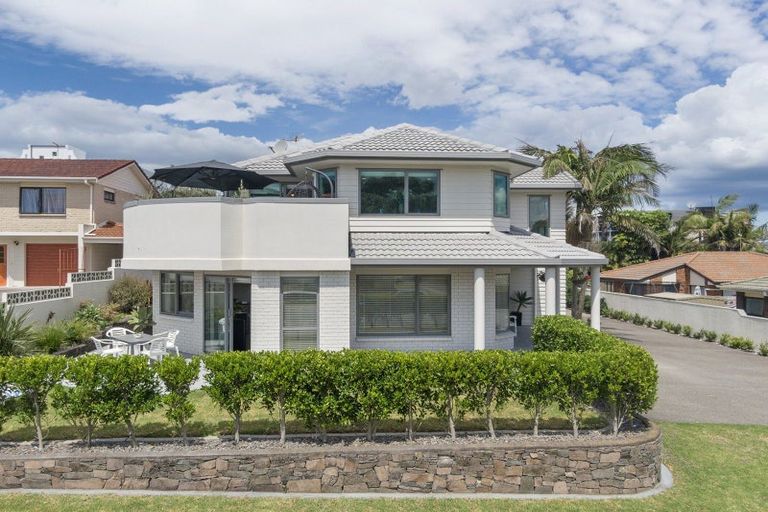 Photo of property in 4a Sunbrae Grove, Mount Maunganui, 3116