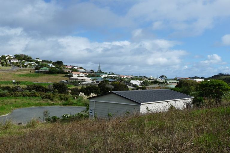 Photo of property in 6 Loke Crescent, Coopers Beach, 0420