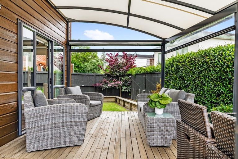 Photo of property in 17a Moana Avenue, Onehunga, Auckland, 1061